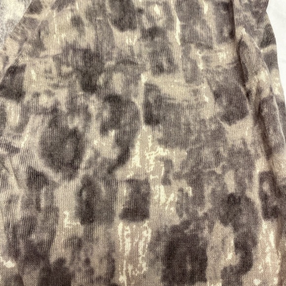 Talbots Short Sleeve Knit Sweater Cardigan V-Neck Women’s M Button Front Grey - Picture 8 of 11